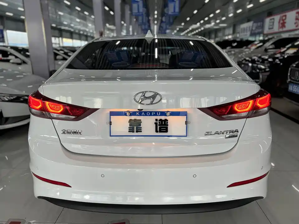 Hyundai Lead