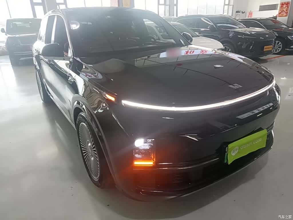 Li Auto L8, 2023 4
