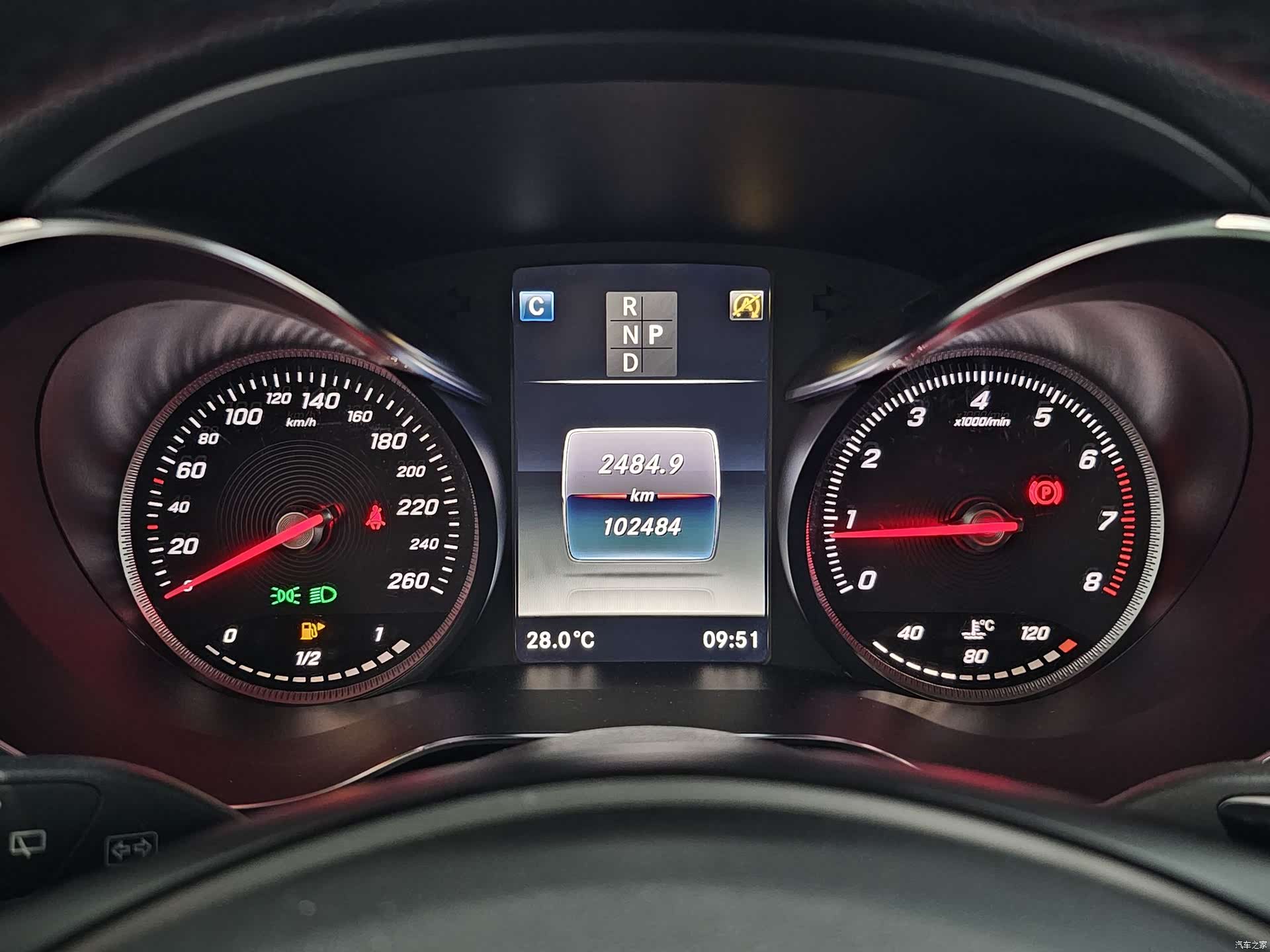 Mercedes-Benz GLC, 2019 13
