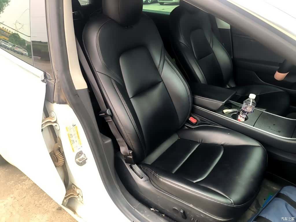 Tesla Model 3, 2020 25
