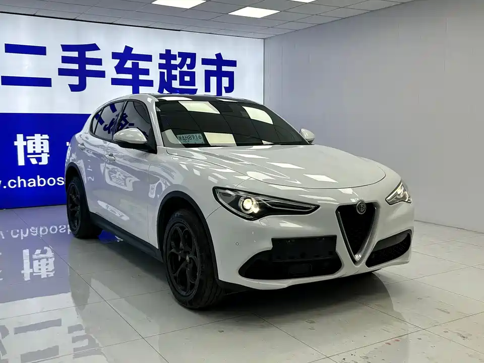 Alfa Romeo Stelvio Alfa Romeo Stelvio