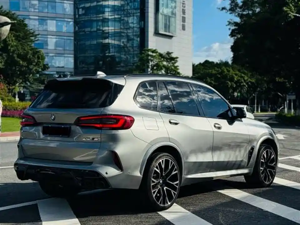BMW X5 M