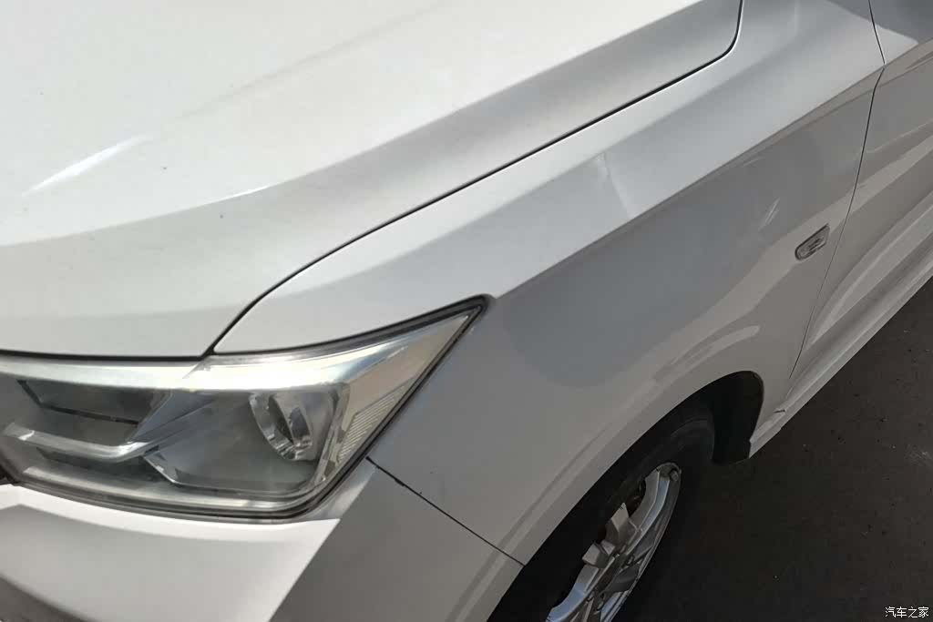 Wuling Hongguang, 2019 все фото
