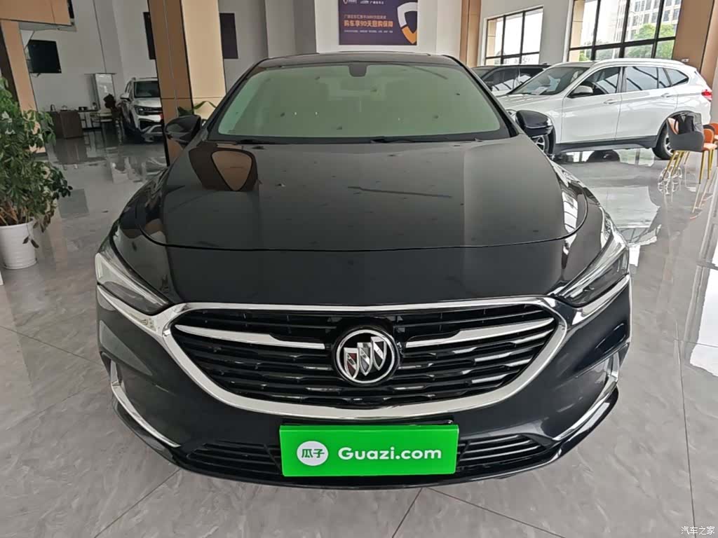 Buick LaCrosse, 2021 3