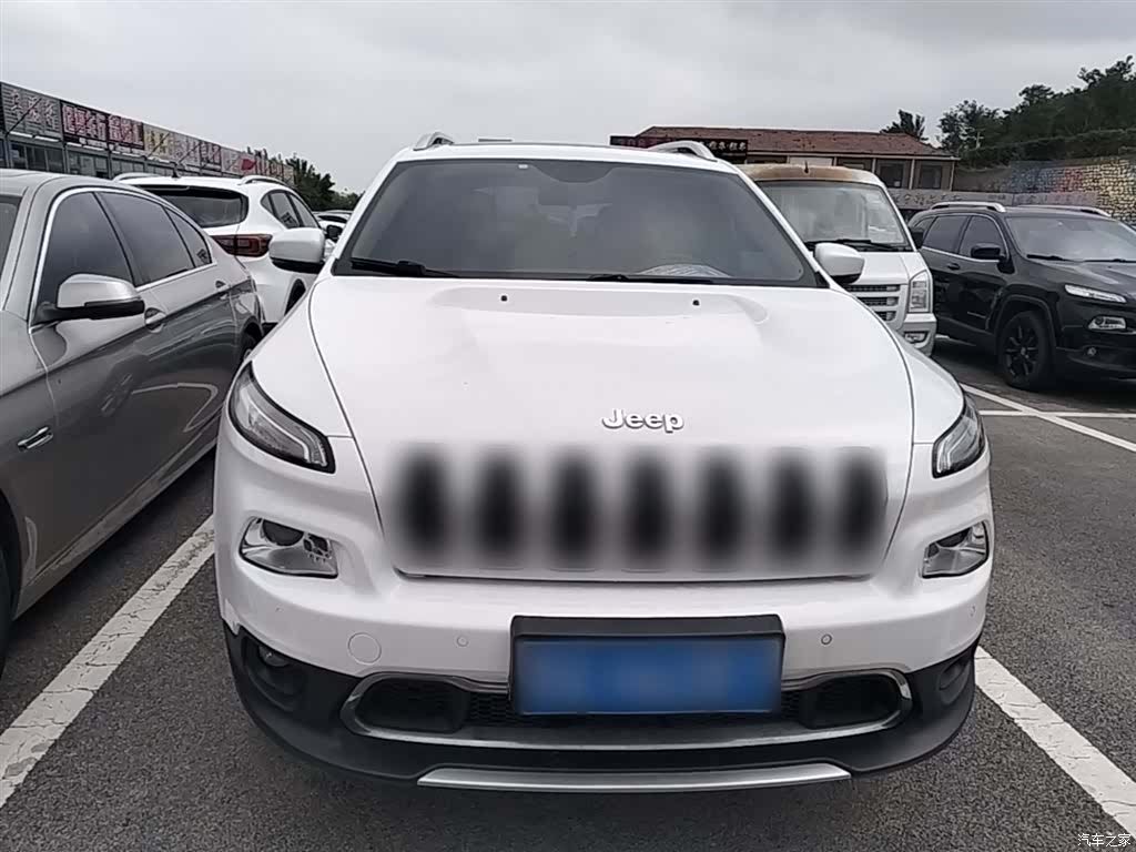 Jeep Cherokee, 2017 3