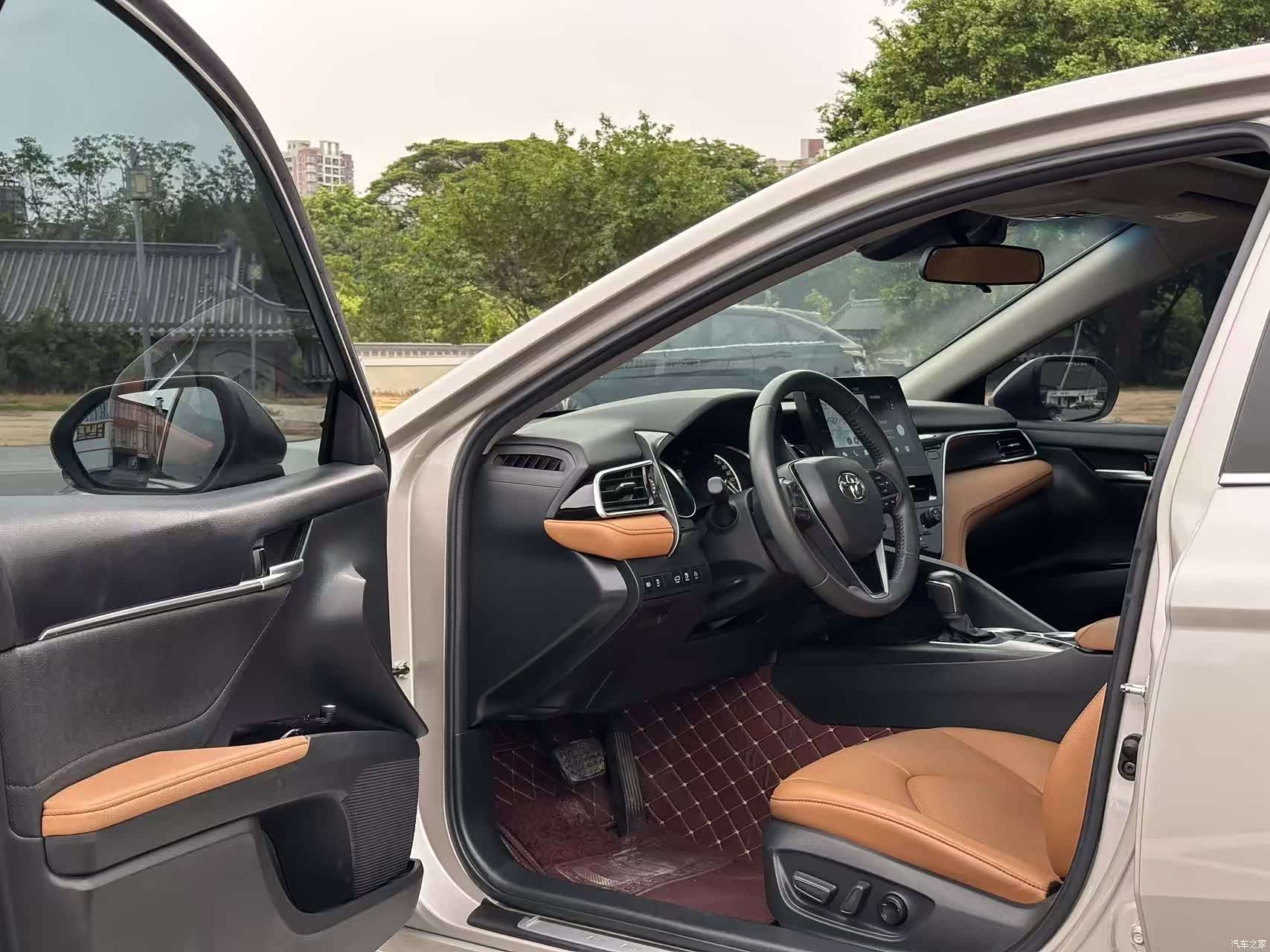 Toyota Camry, 2021 4