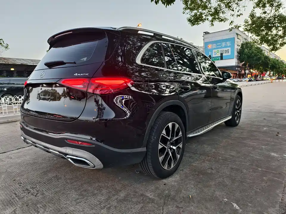 Mercedes-Benz GLC Mercedes-Benz GLC