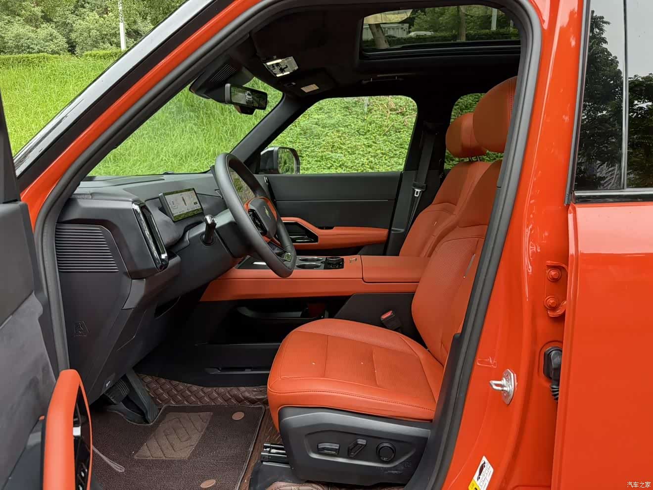 Ford Bronco, 2025 8