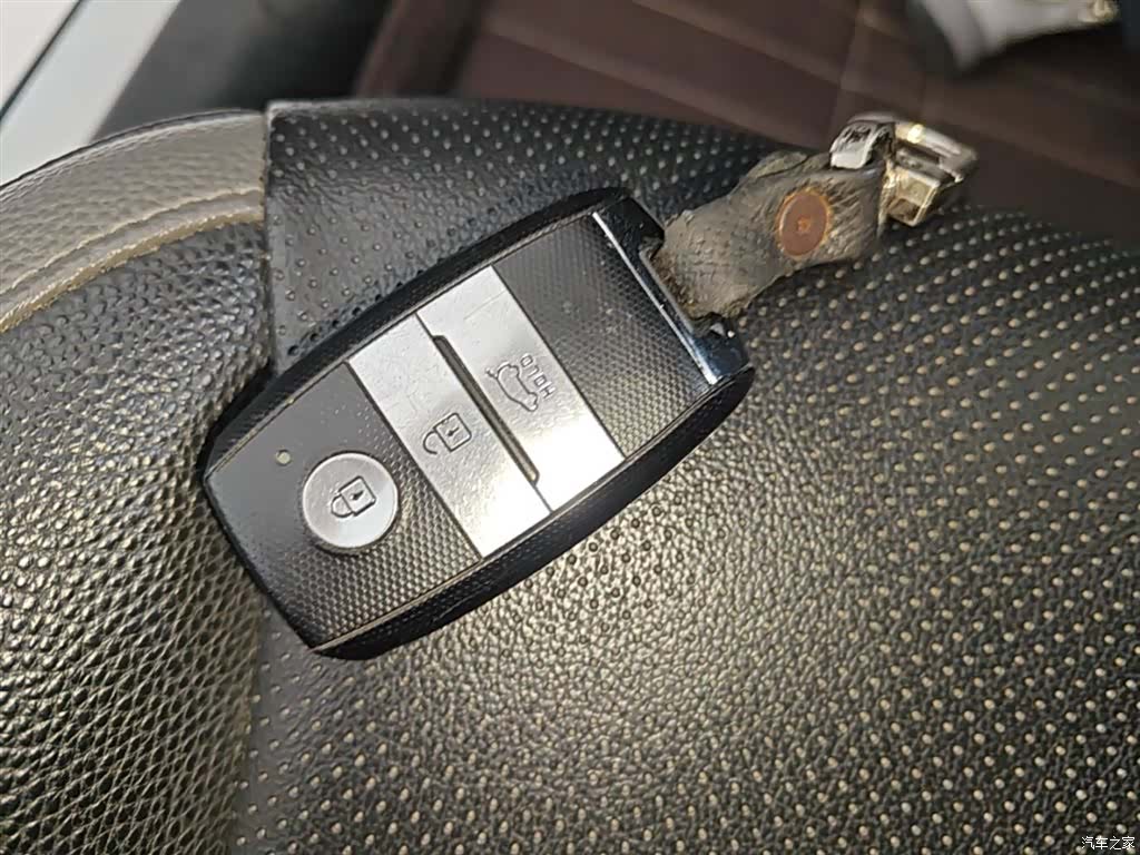 Kia KX1, 2021 9
