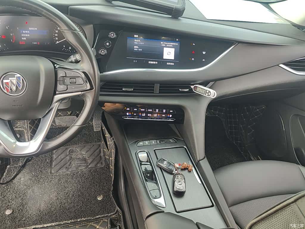 Buick Enclave, 2021 10