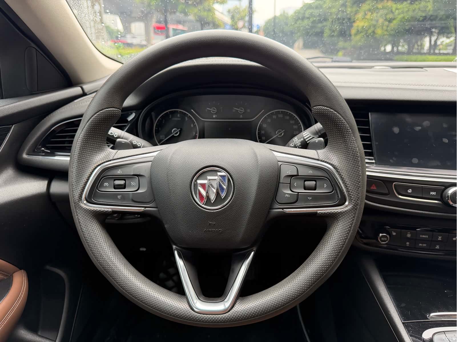 Buick Regal, 2022 13