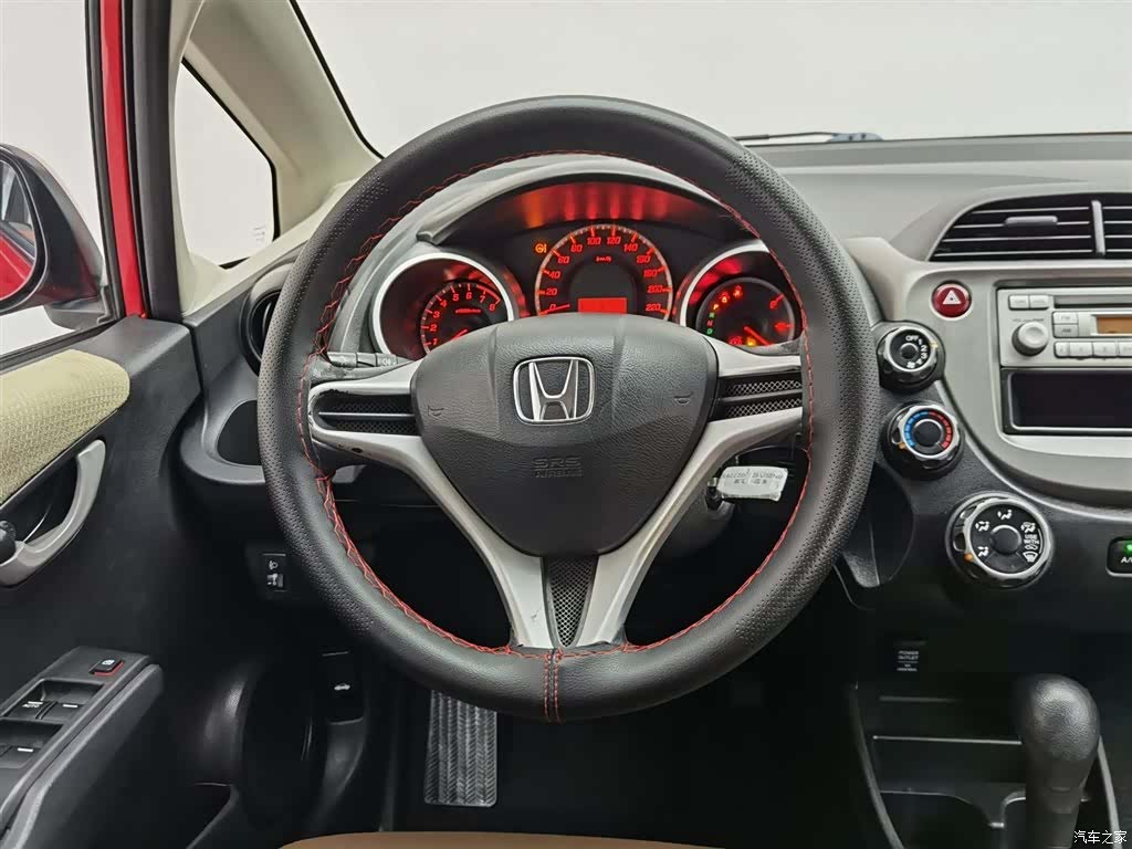 Honda Fit, 2014 11