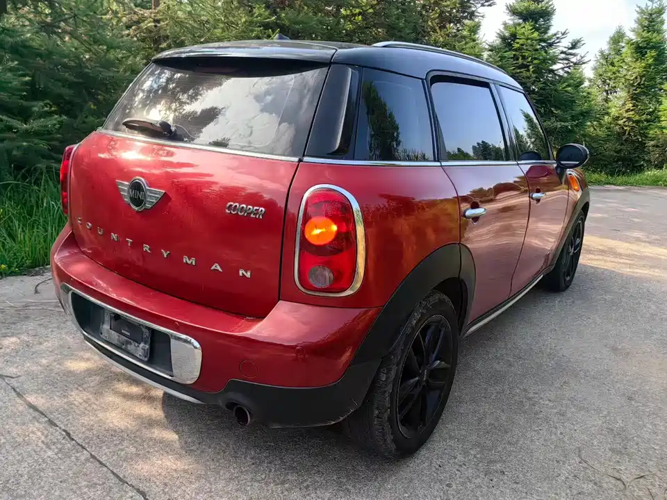 MINI COUNTRYMAN