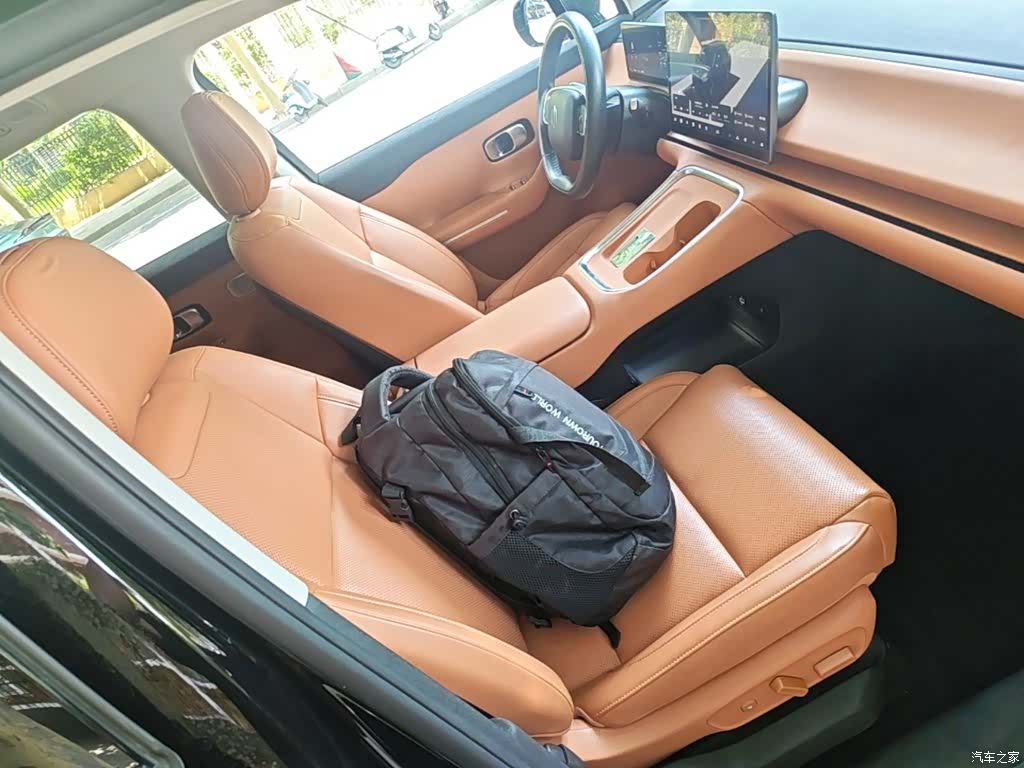 Leapmotor C16, 2025 25