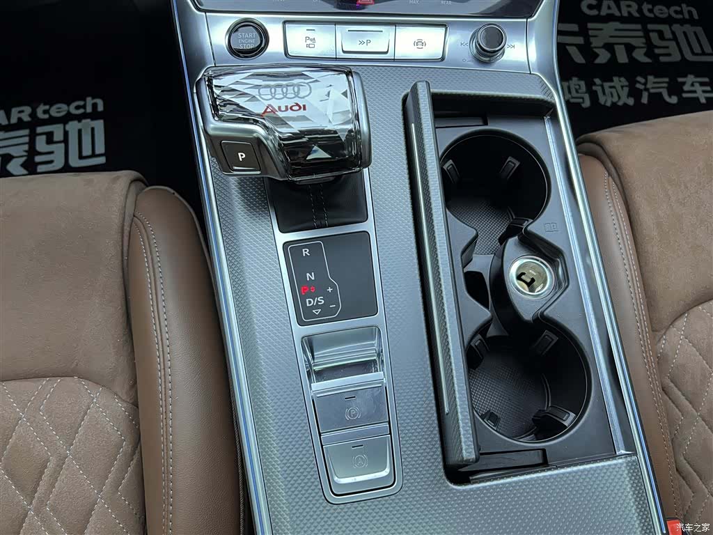 Audi A7L, 2024 21