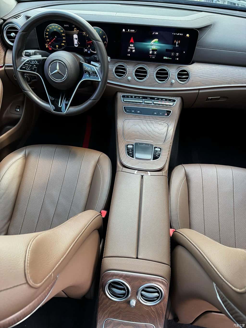Mercedes-Benz E-Class, 2021 13