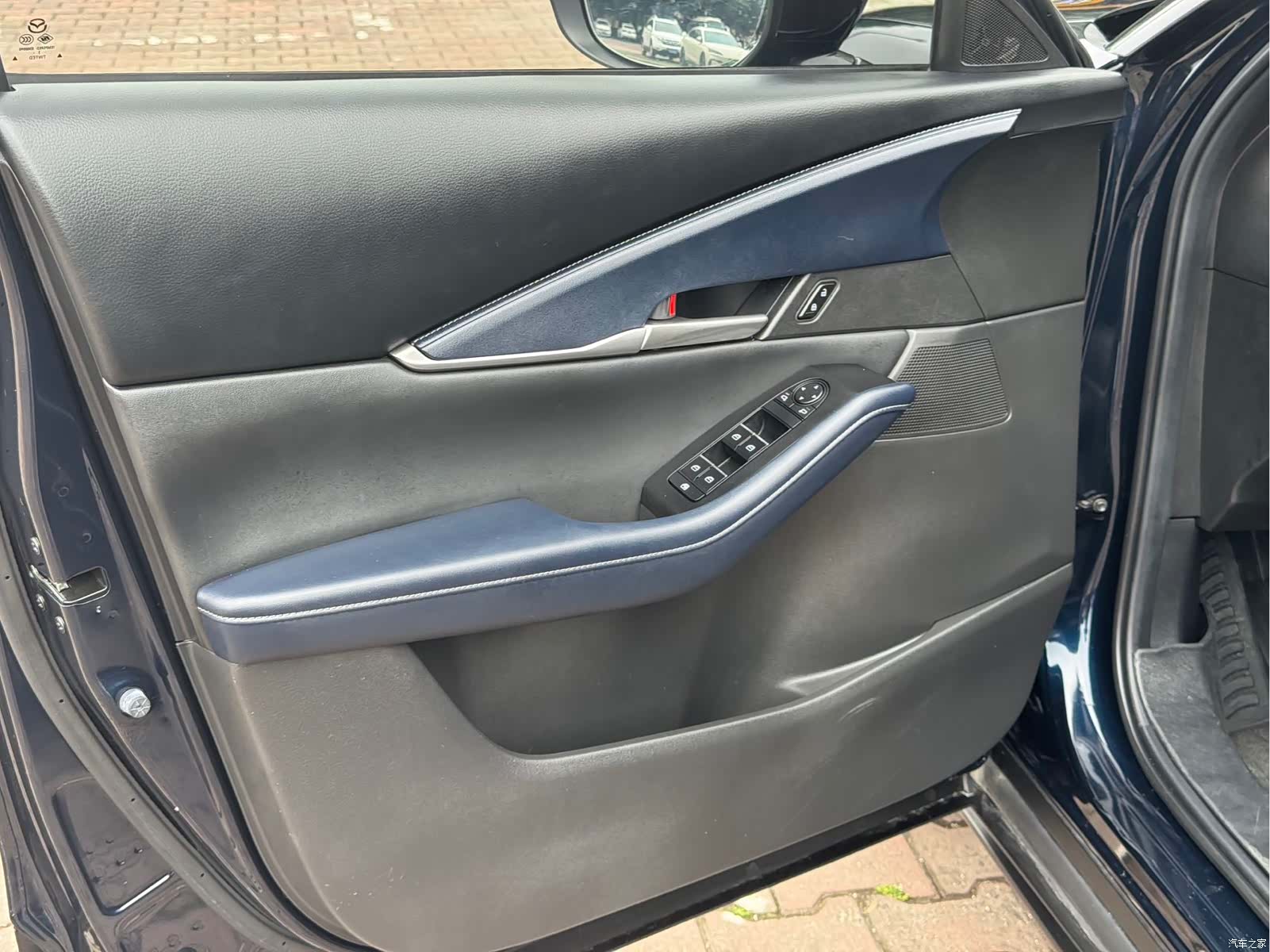 Mazda CX-30, 2022 12