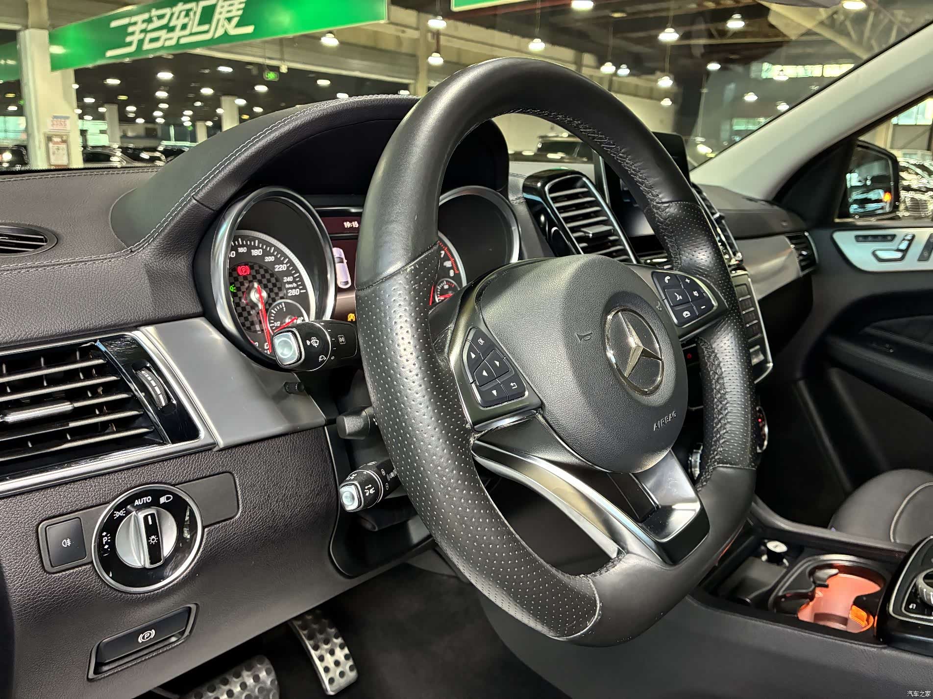Mercedes-Benz GLE, 2017 8