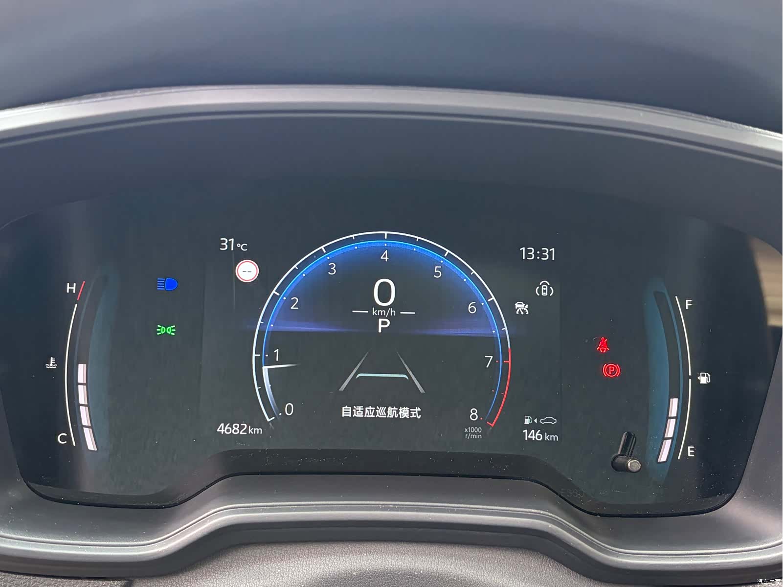 Toyota Corolla, 2024 все фото