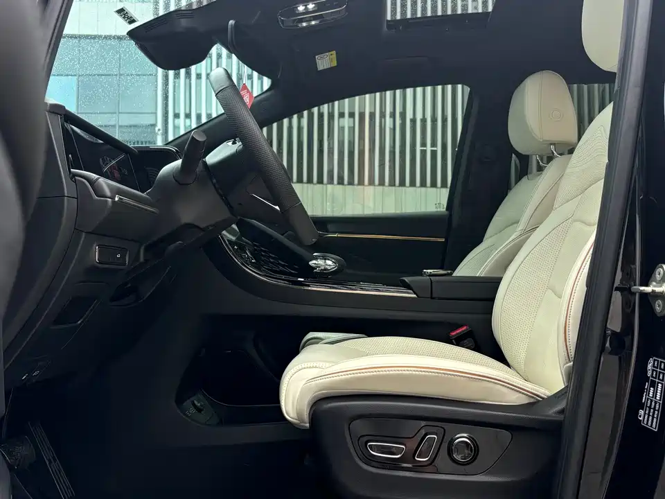 Trumpchi Trumpchi M8