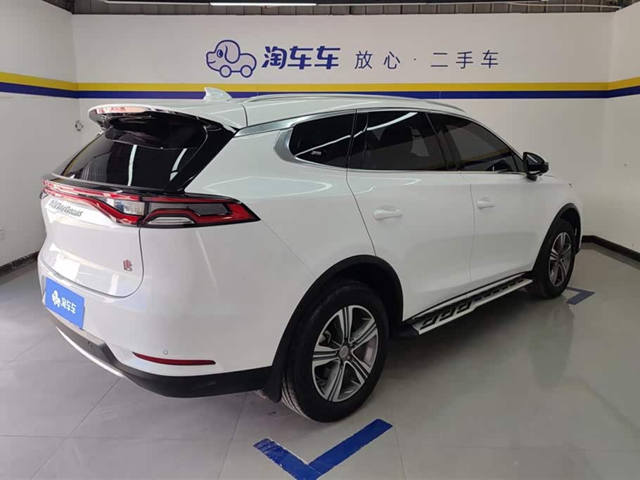 BYD Tang