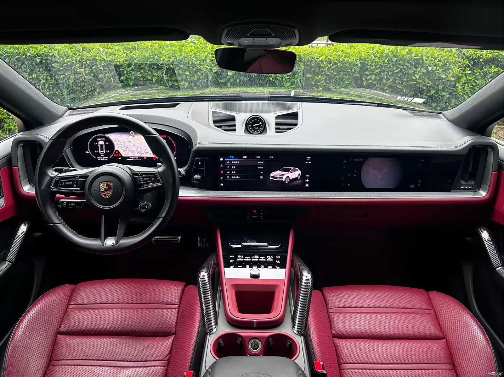 Porsche Cayenne, 2023 12