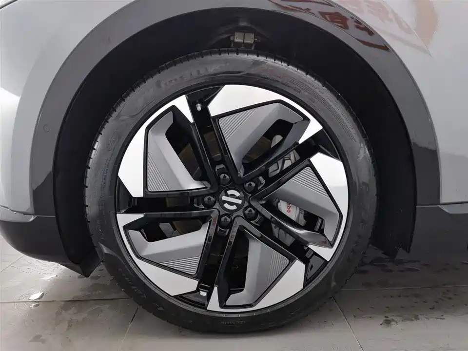 HiPhi Gao He HiPhi Y