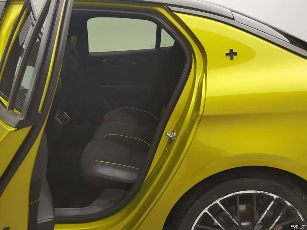 Lynk & Co 01, 2019 15