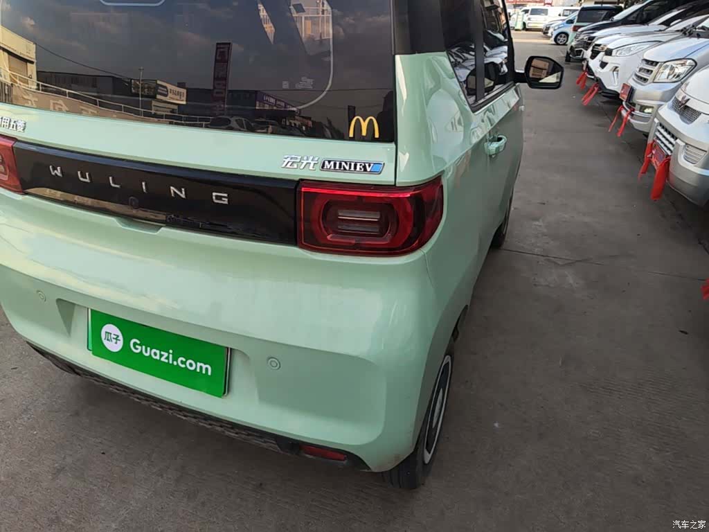 Wuling MINIEV, 2022 8