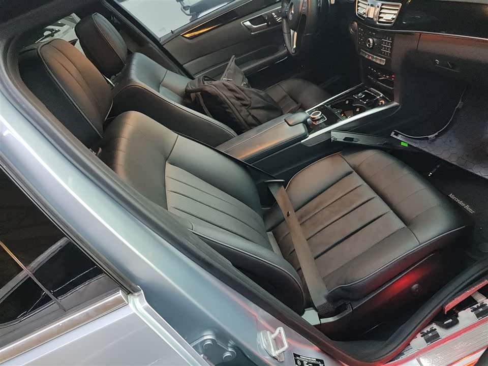 Mercedes-Benz E-class Mercedes-Benz E-class