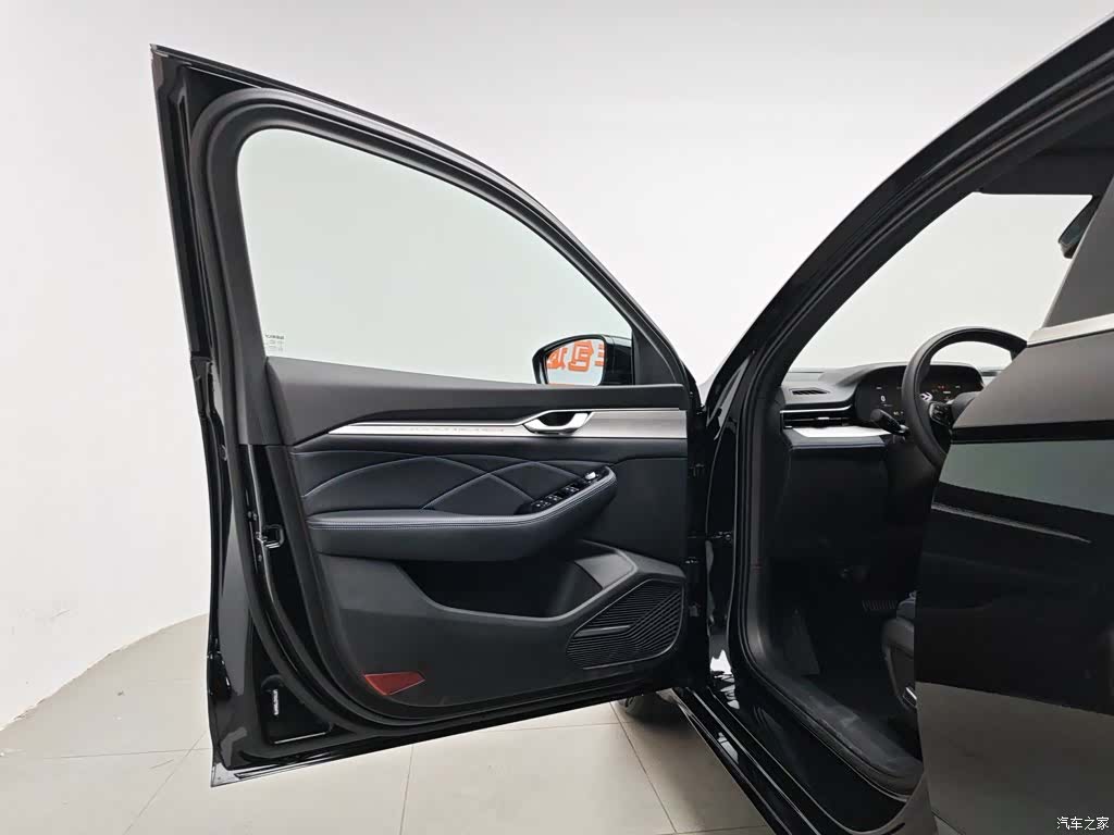 Geely Preface, 2026 8