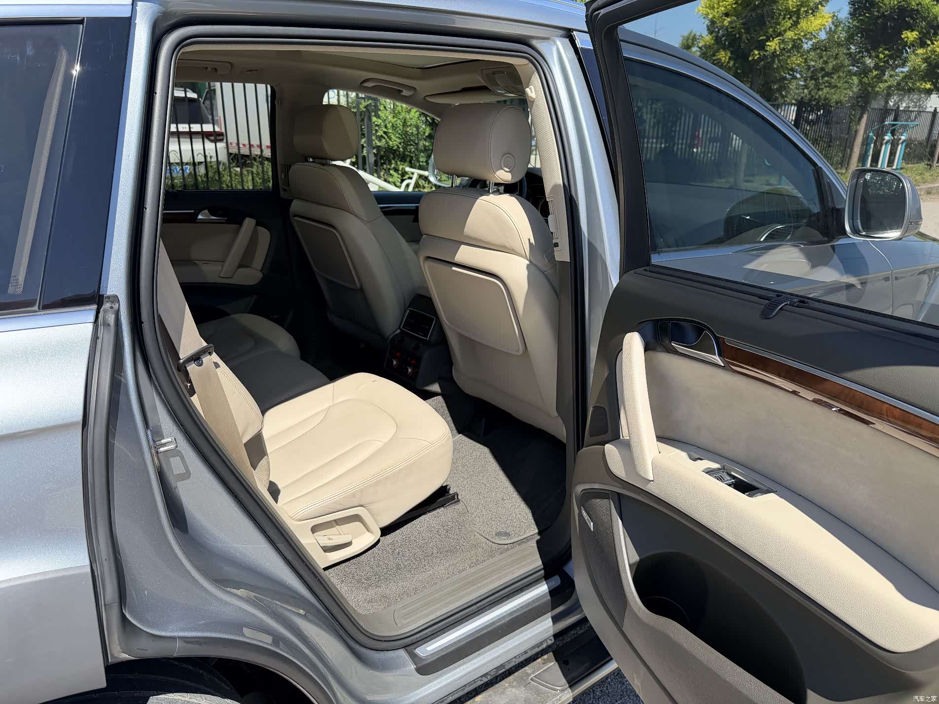 Audi Q7, 2008 13