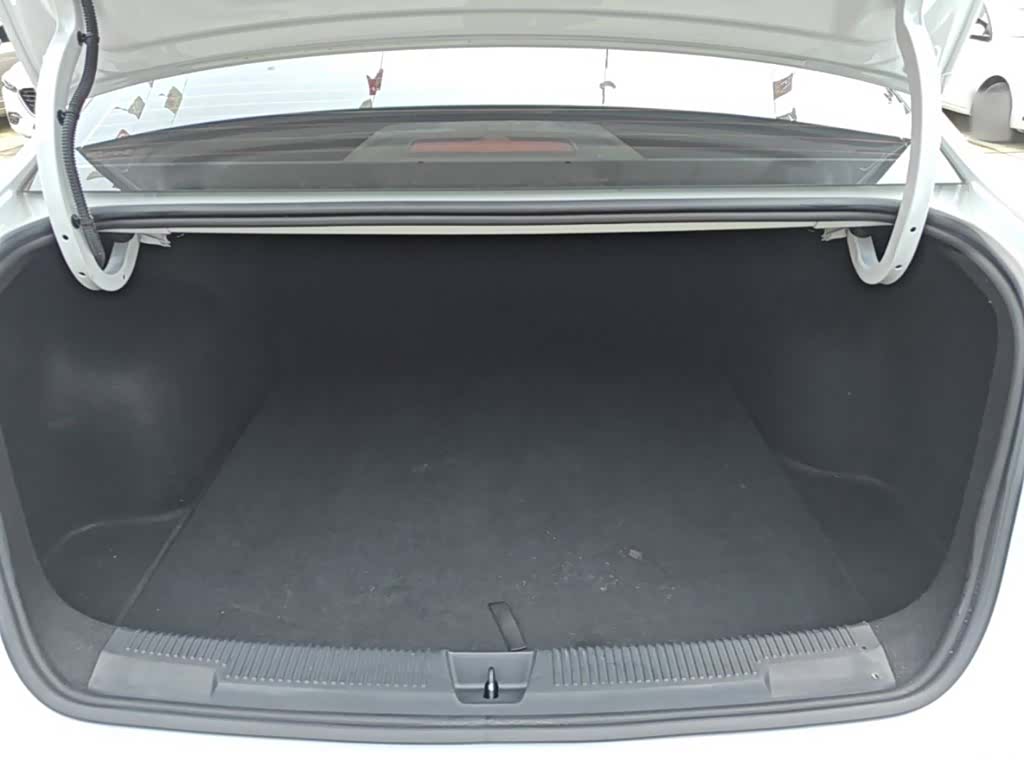 Roewe i5, 2024 19