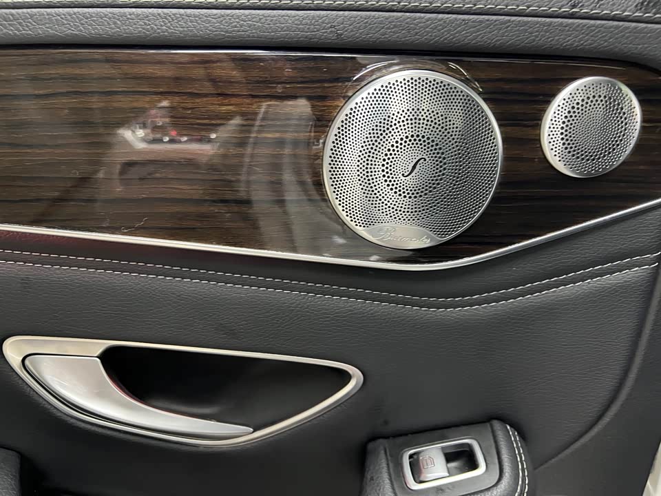 Mercedes-Benz GLC Mercedes-Benz GLC