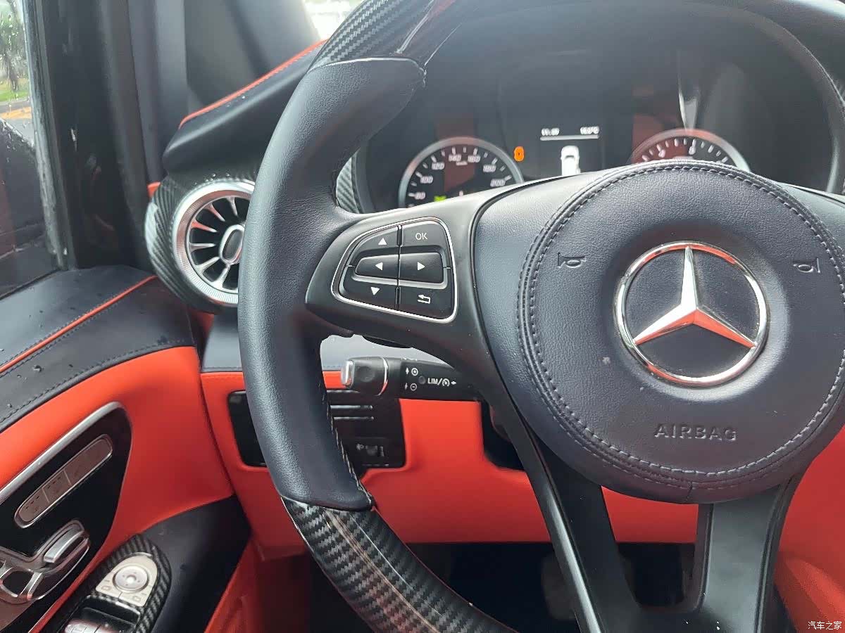 Mercedes-Benz 7, 2024 14