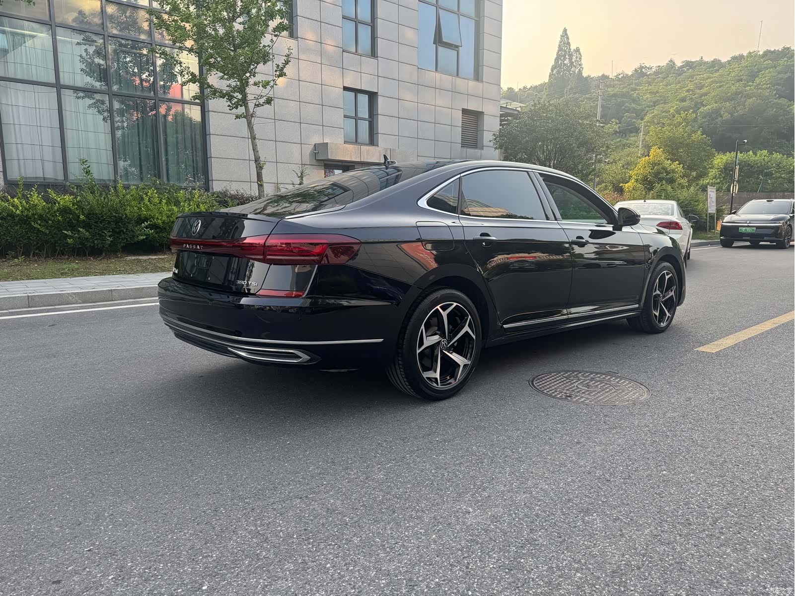Volkswagen Passat, 2025 все фото