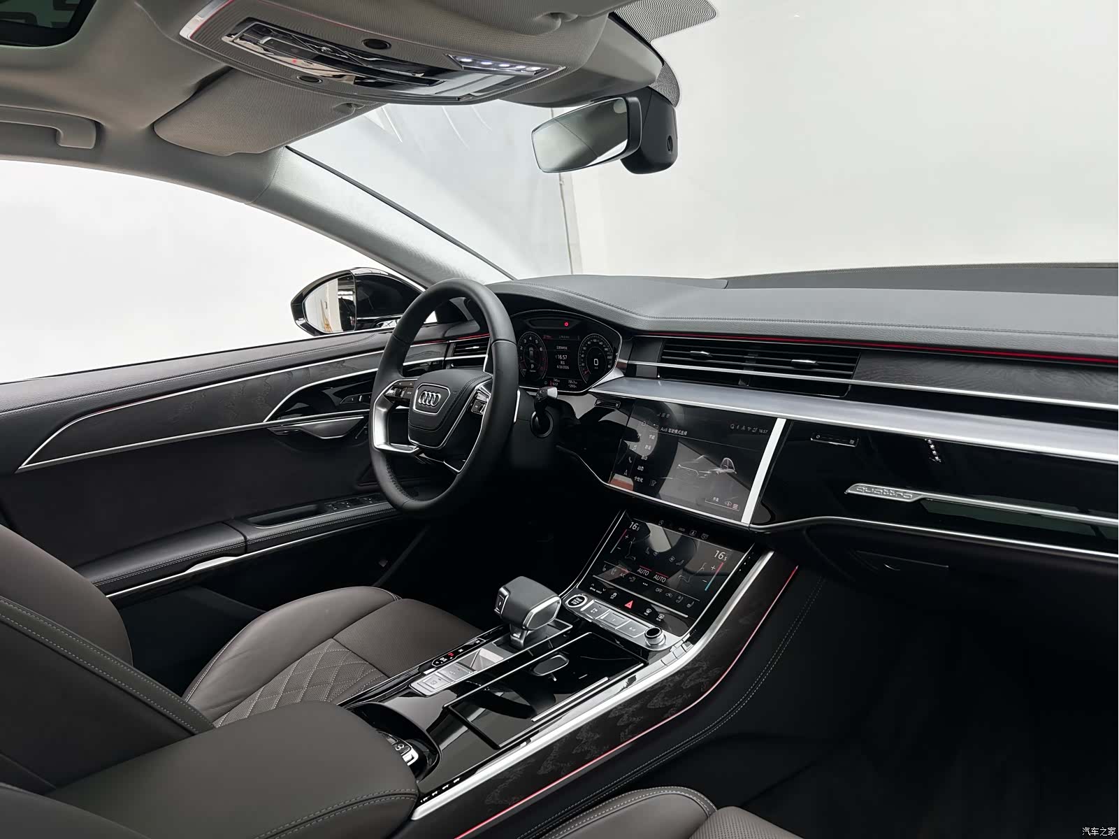 Audi A8L, 2026 22