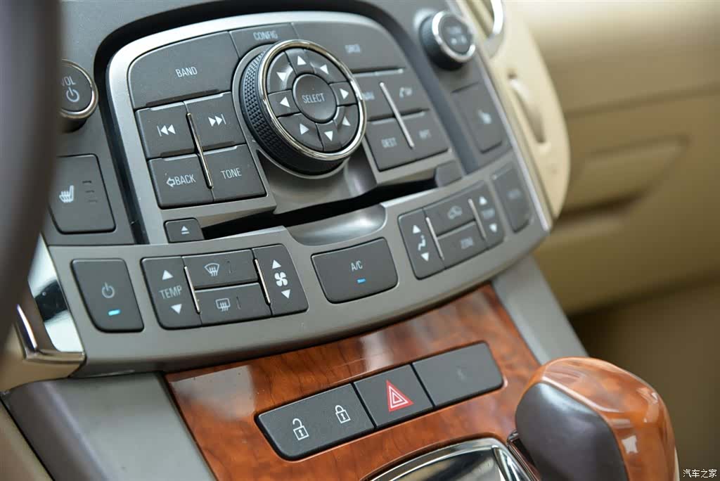 Buick LaCrosse, 2013 9