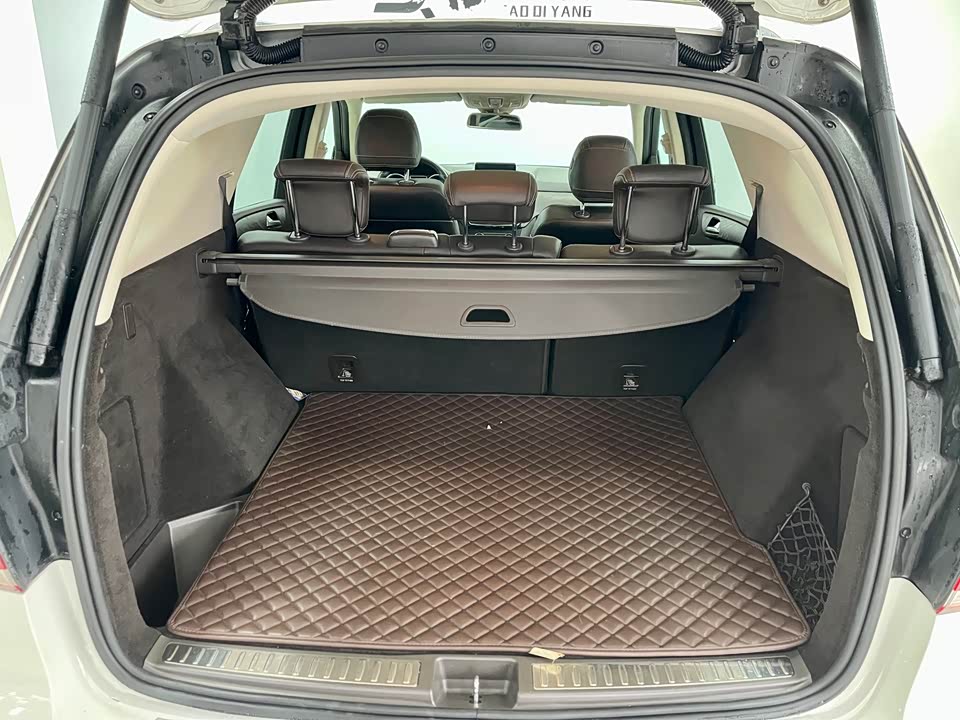 Mercedes-Benz GLE Mercedes-Benz GLE