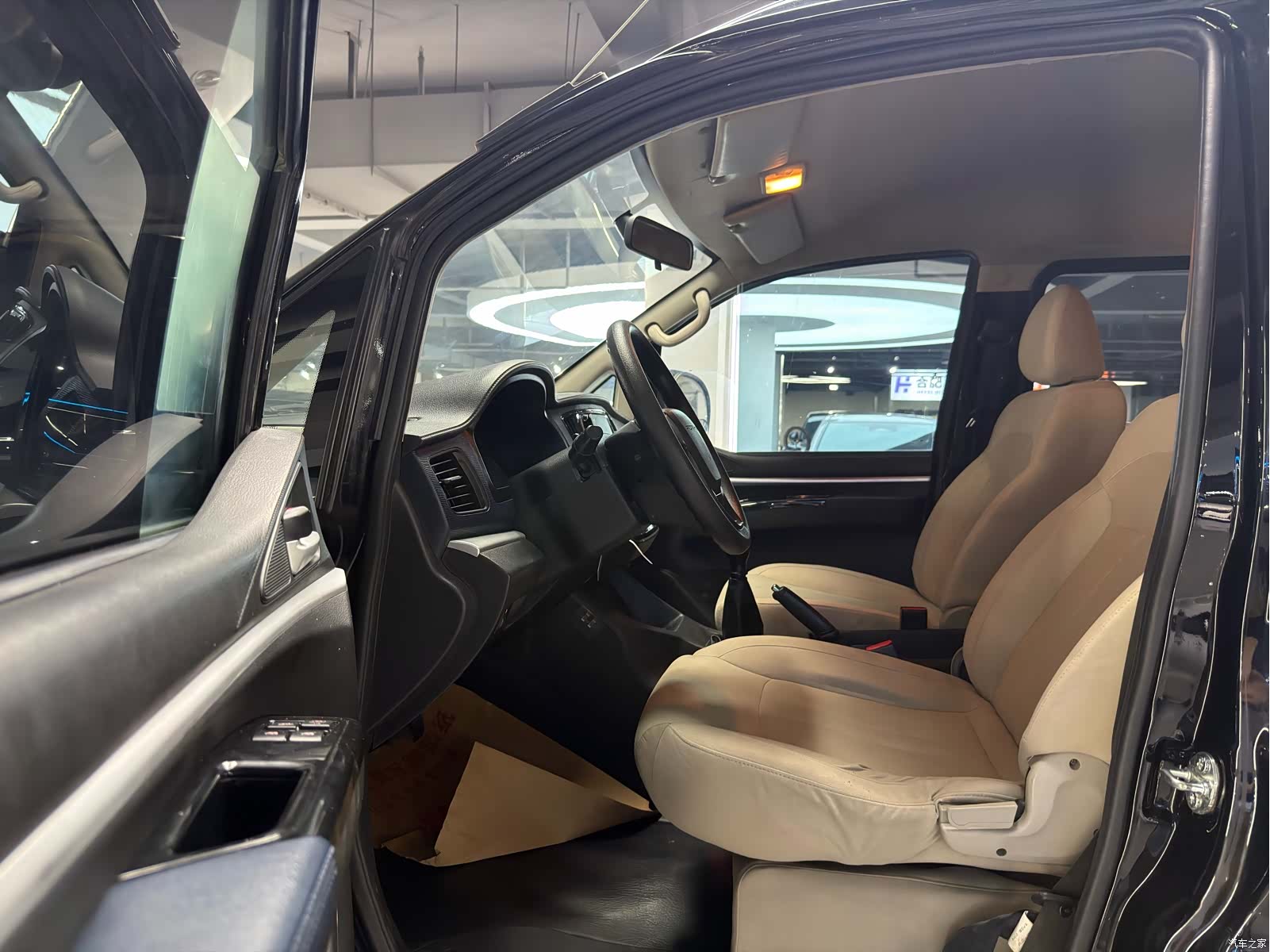 DongFeng M5, 2022 7