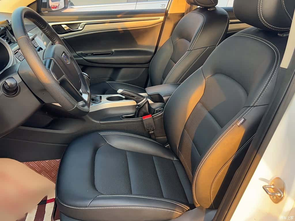 Geely Emgrand, 2016 12