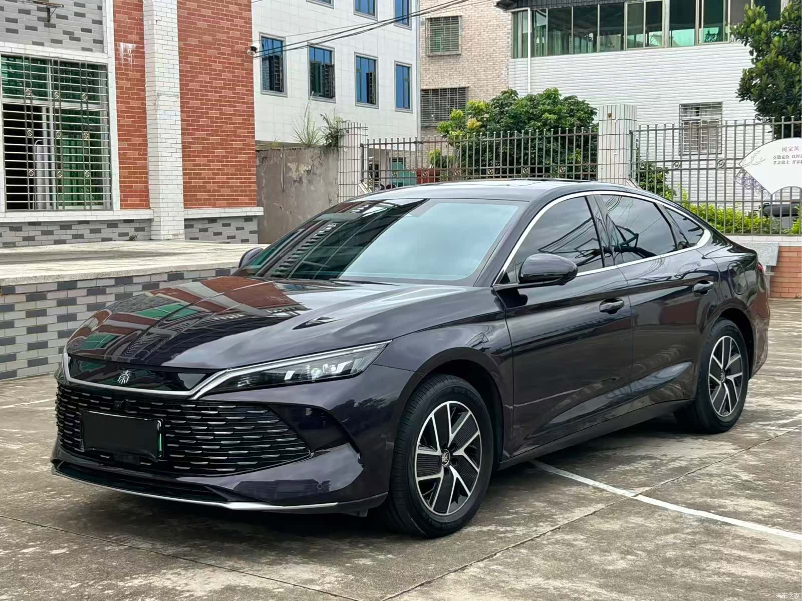 BYD Qin, 2024 1
