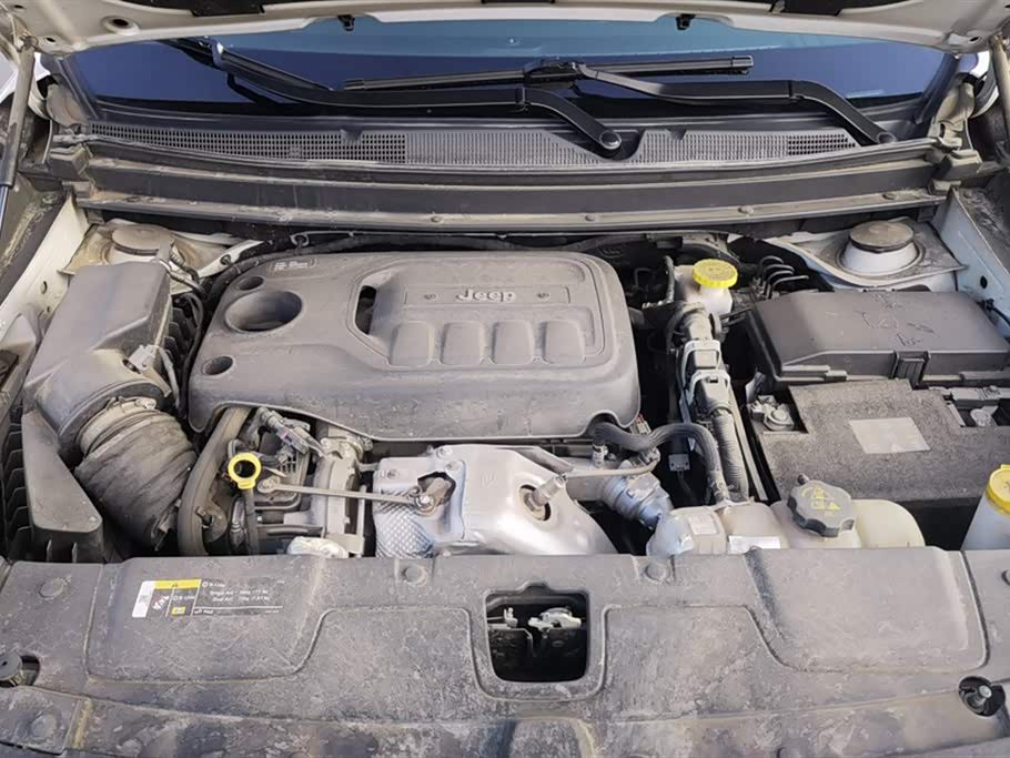 Jeep Grand Commander