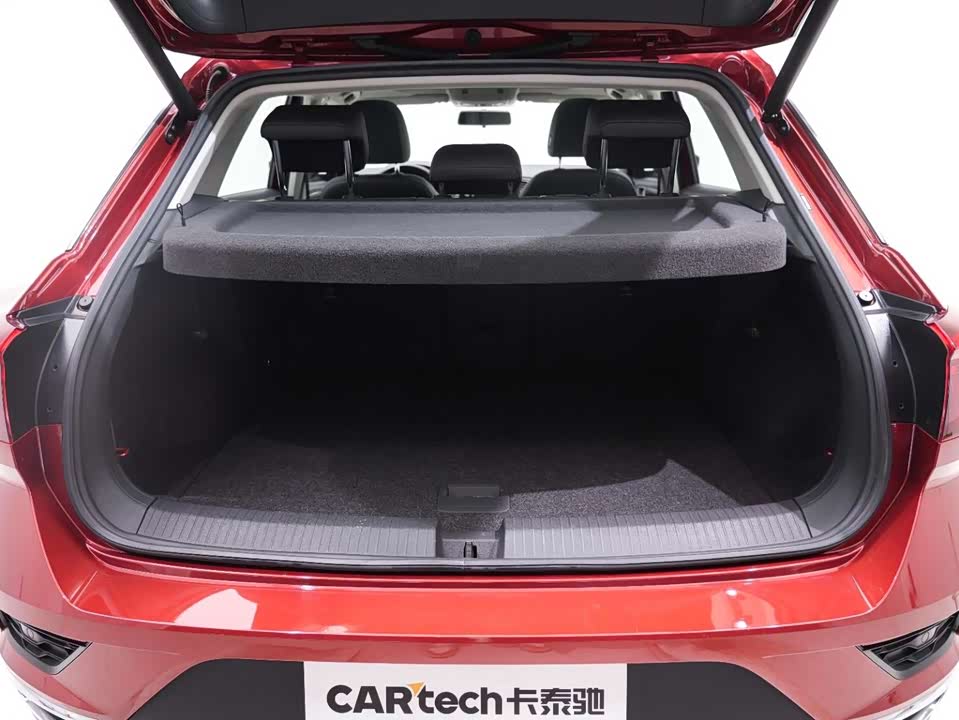 Volkswagen T-ROC exploring Songs