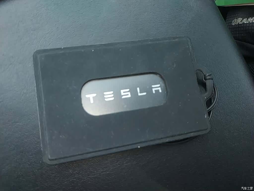 Tesla Model 3, 2020 9
