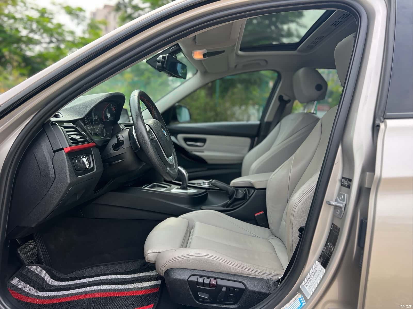 BMW 3 Series, 2013 все фото