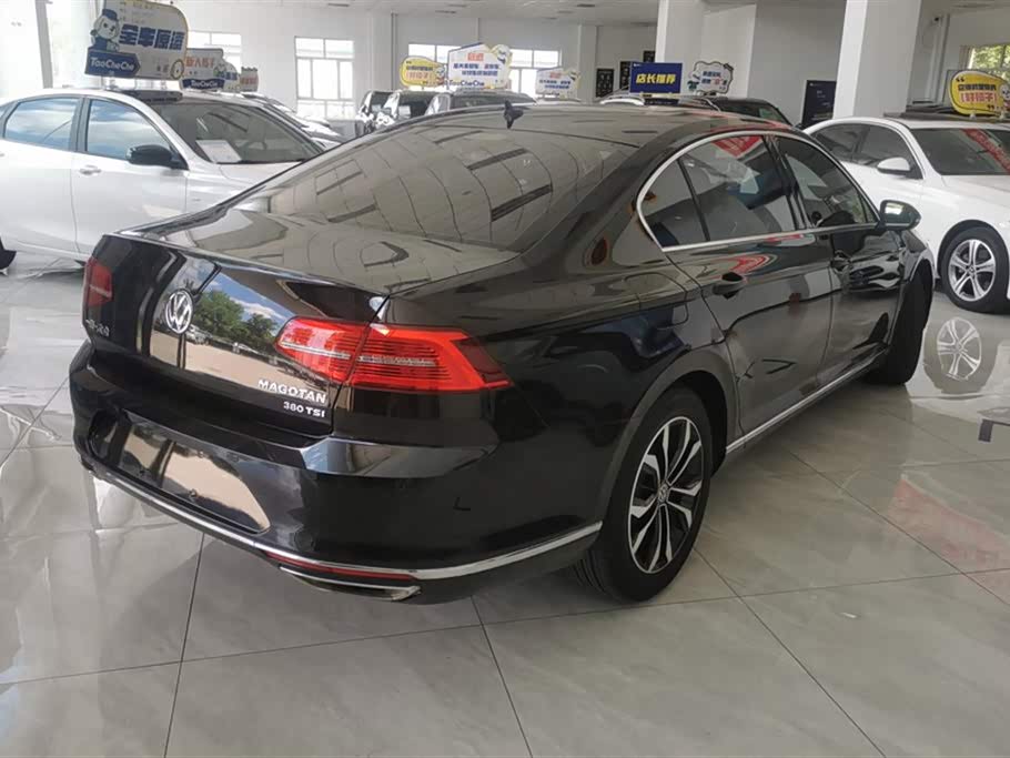 Volkswagen Magotan