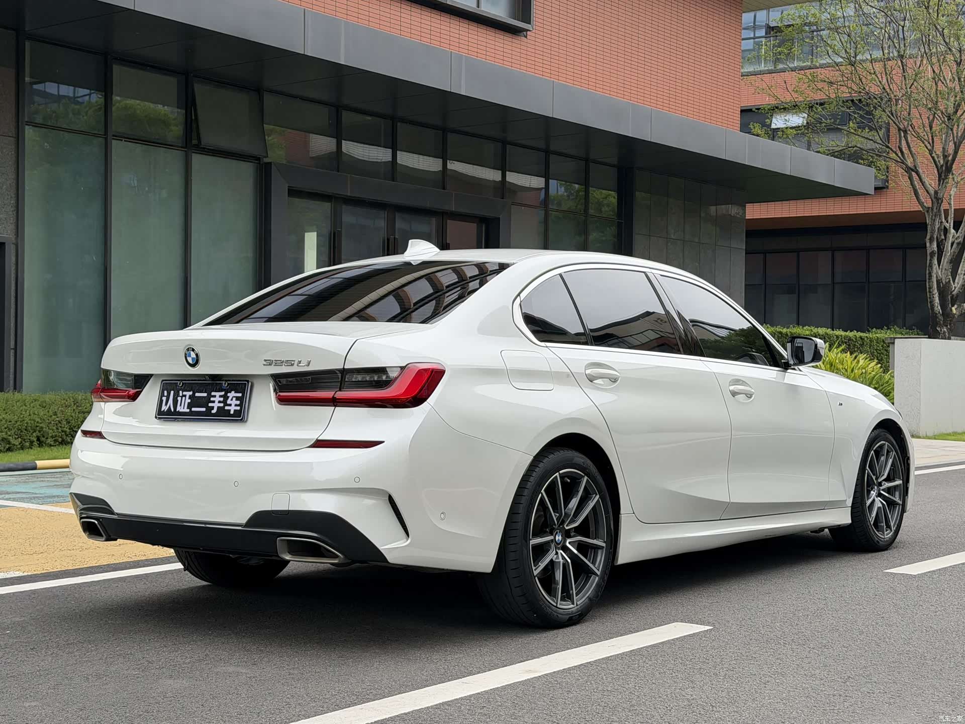 BMW 3 Series, 2021 9