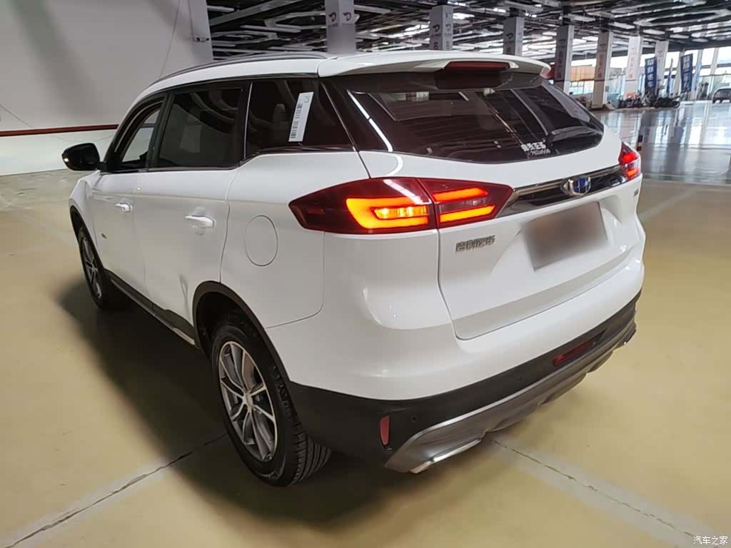 Geely Boyue, 2018 все фото