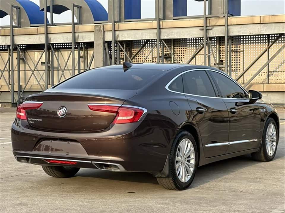 Buick Lacrosse